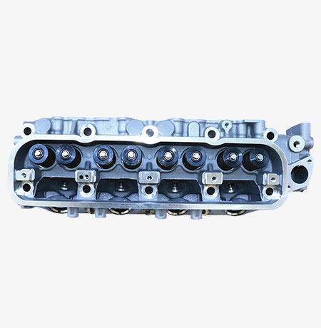 2.2L Engine Parts 491 4Y Complete Cylinder Head For Toyota Hilux Hiace Great Wall Wingle