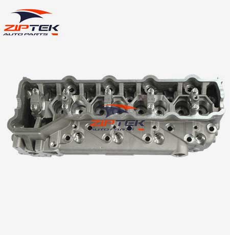 ME202620 ME193805 Mitsubishi Triton L200 Sport L400 Delica 2.8TD 4M40T Cylinder Head