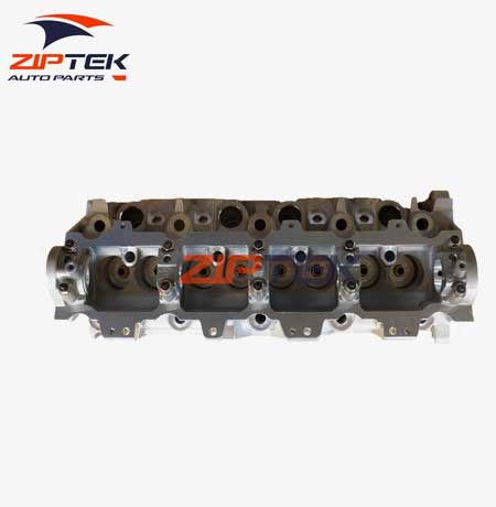 MD305542 Peugeot 405 XU7JPL3 Cylinder Head